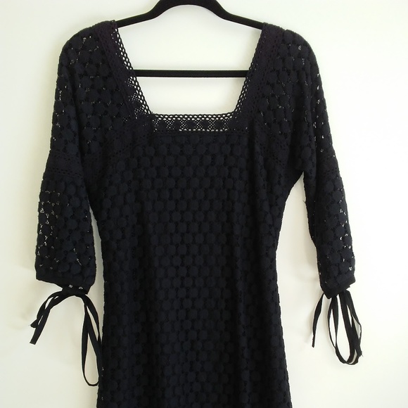 Solitaire Lace Dress Medium - Picture 3 of 6